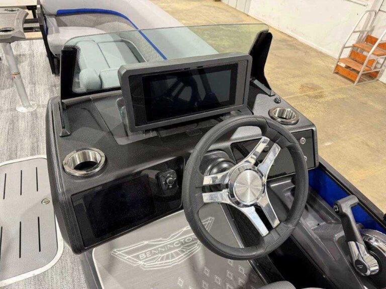 2026 Bennington 24MSB - ESP - Blackout US-ETWS7785H526 [photo 13]